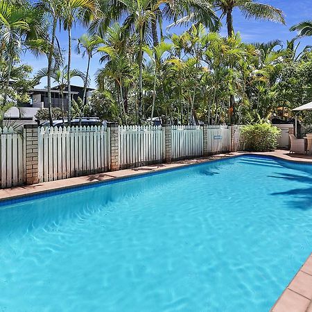 Low Tide On Noosa Sound - Pet Friendly Экстерьер фото